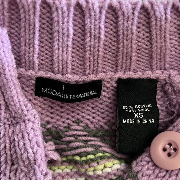 NWOT - Moda International Sweater, Scarf & Hat - Picture 7 of 7